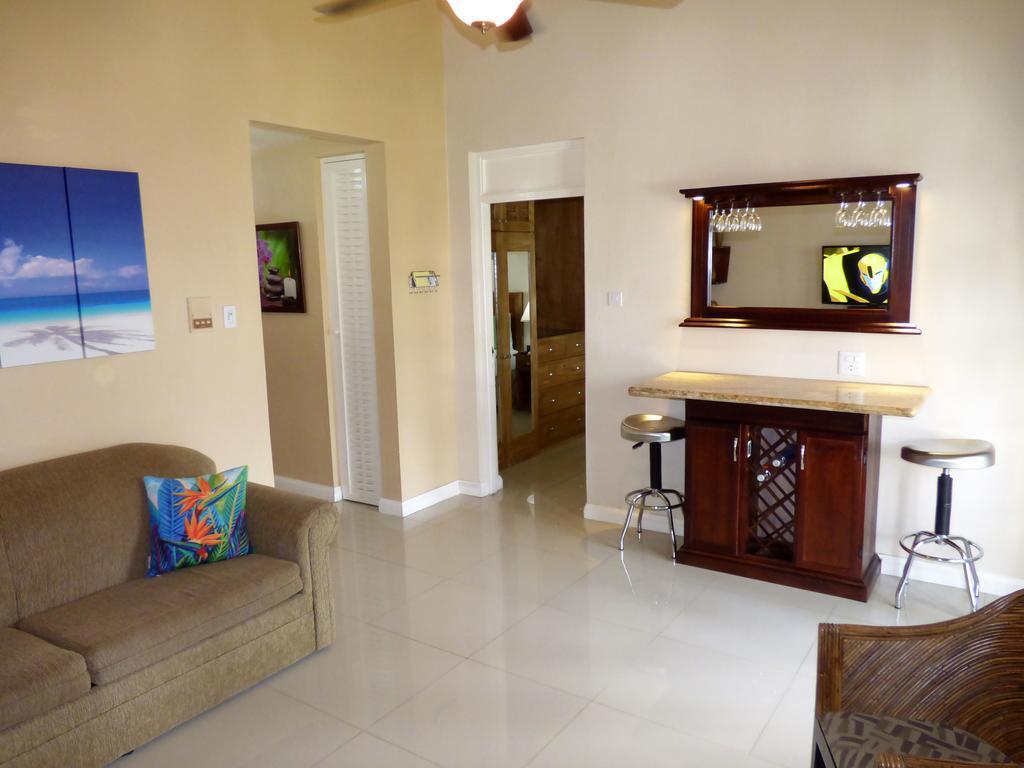 Beach One Bedroom Suite A29 Ocho Rios Buitenkant foto