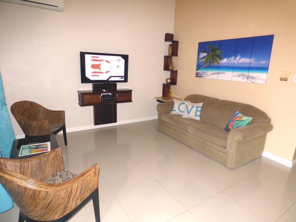 Beach One Bedroom Suite A29 Ocho Rios Buitenkant foto